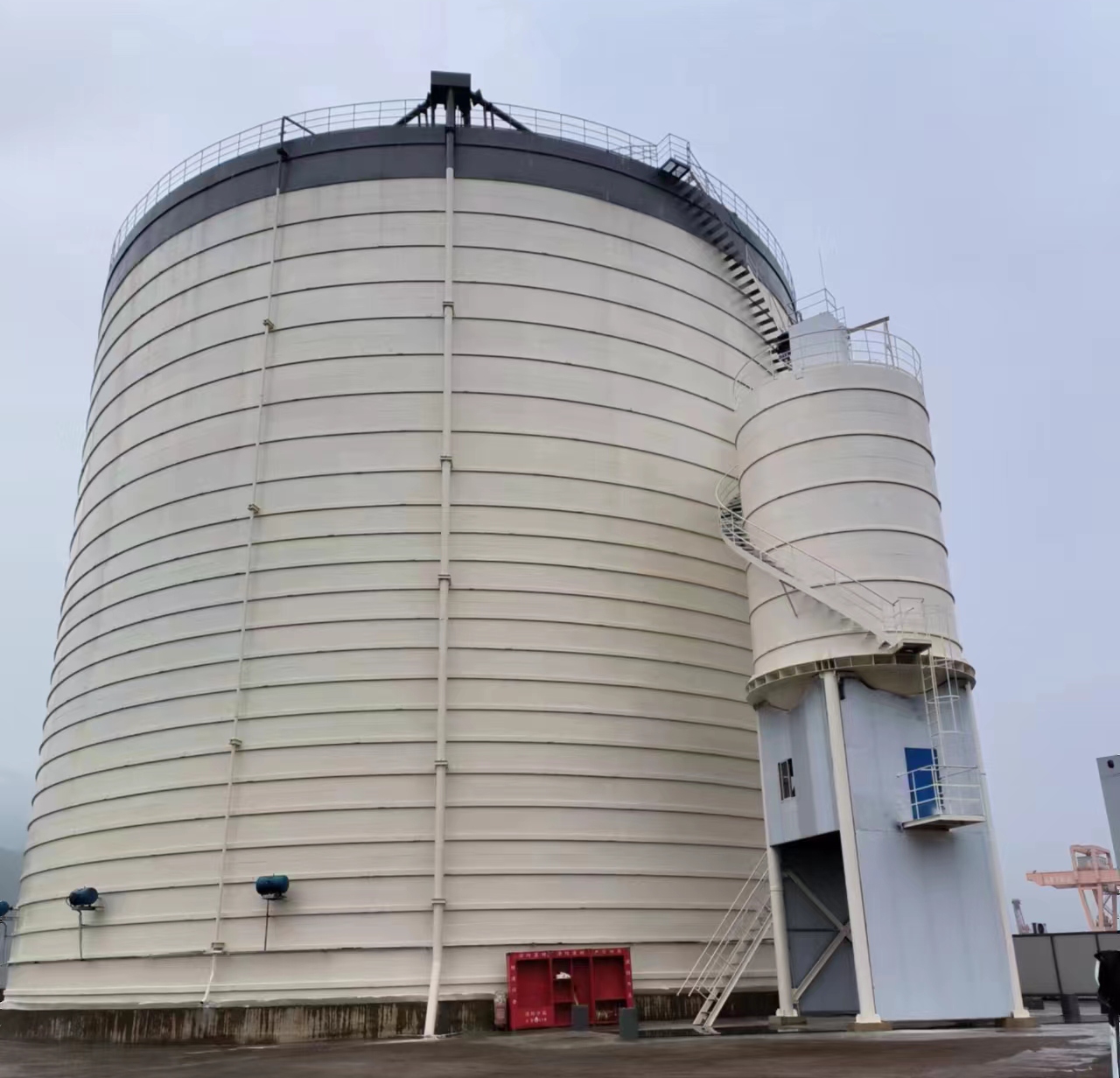 潼关10万吨水泥钢板库